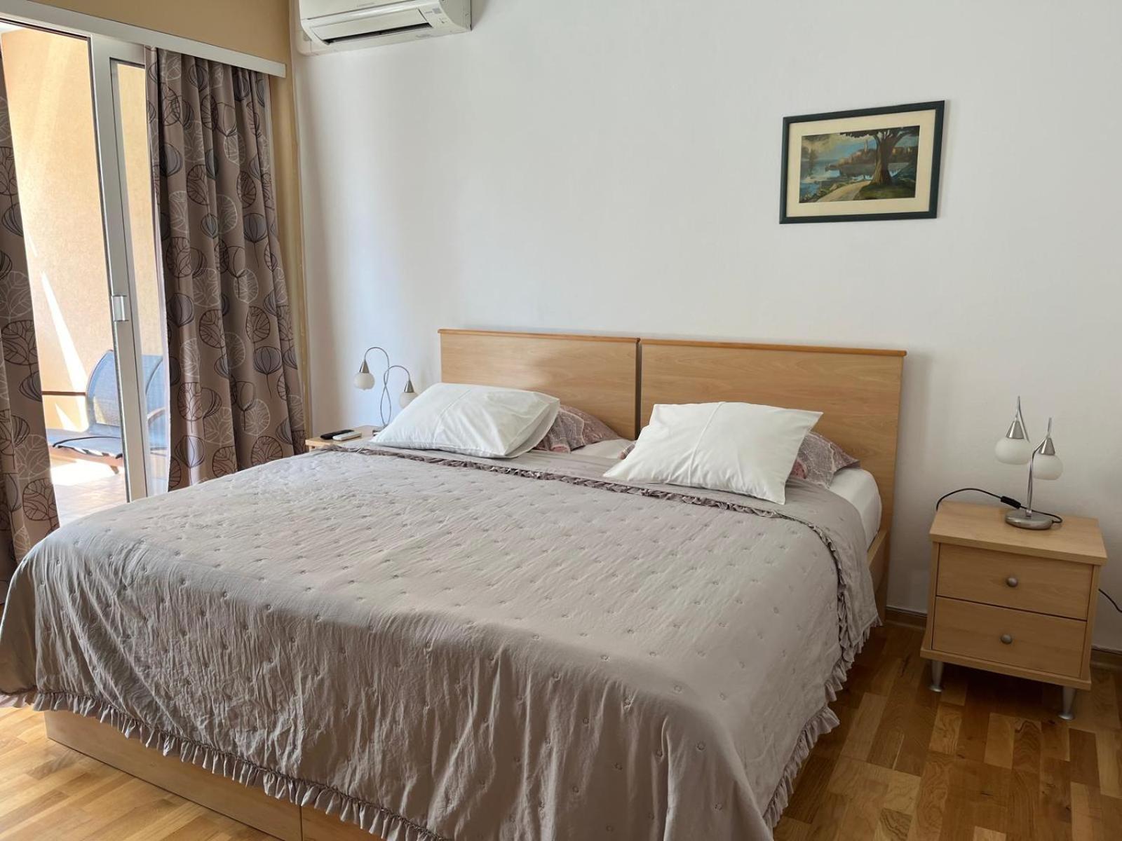 Room Novakovic บีโอกราดนาโมรู ภายนอก รูปภาพ